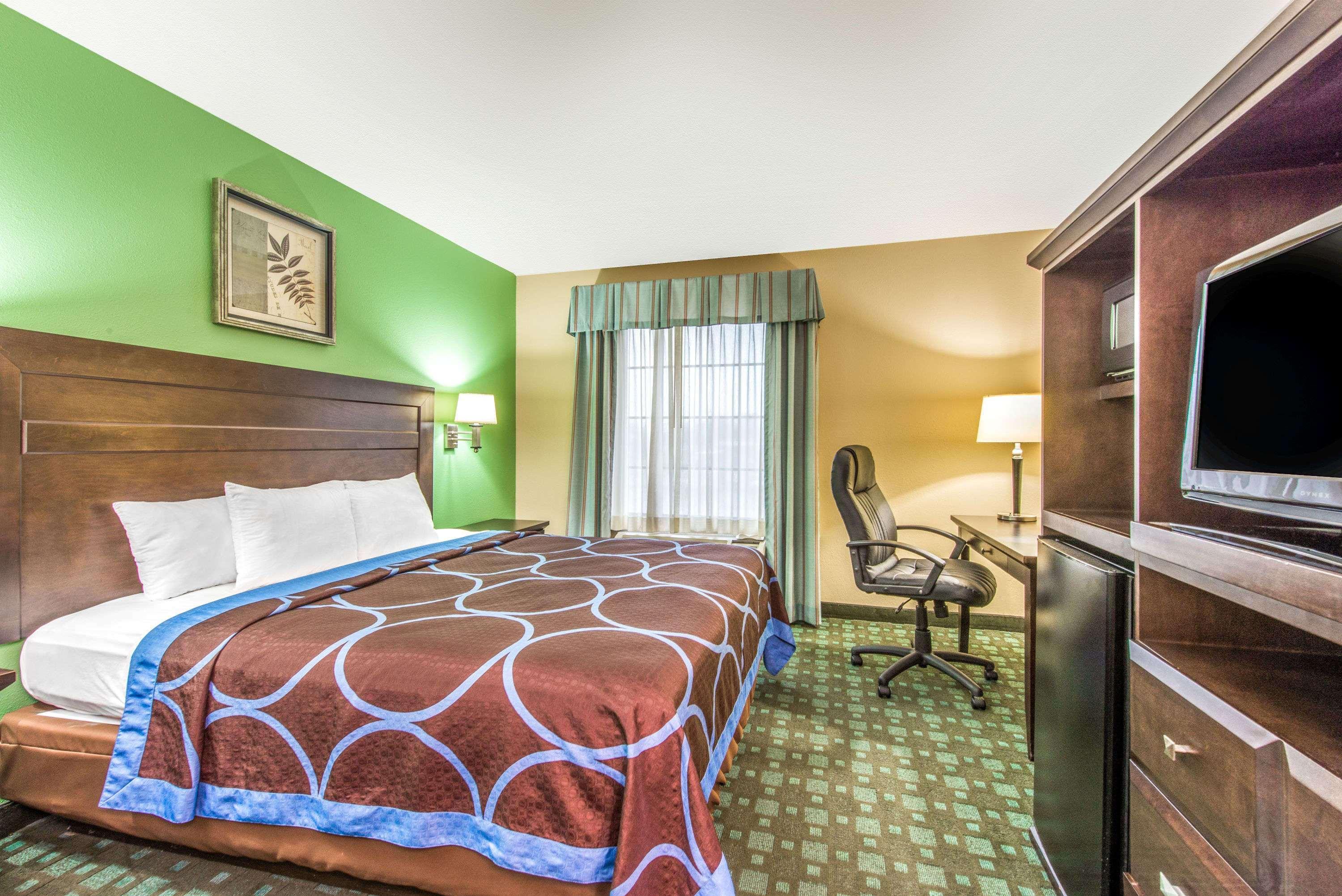 Super 8 By Wyndham Lake Charles/Sulphur Eksteriør bilde